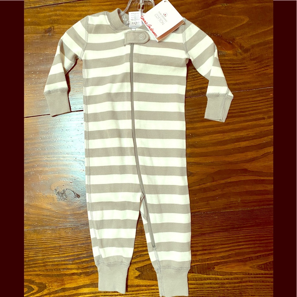 Hanna Andersson gray stripe zip up sleeper pajama
